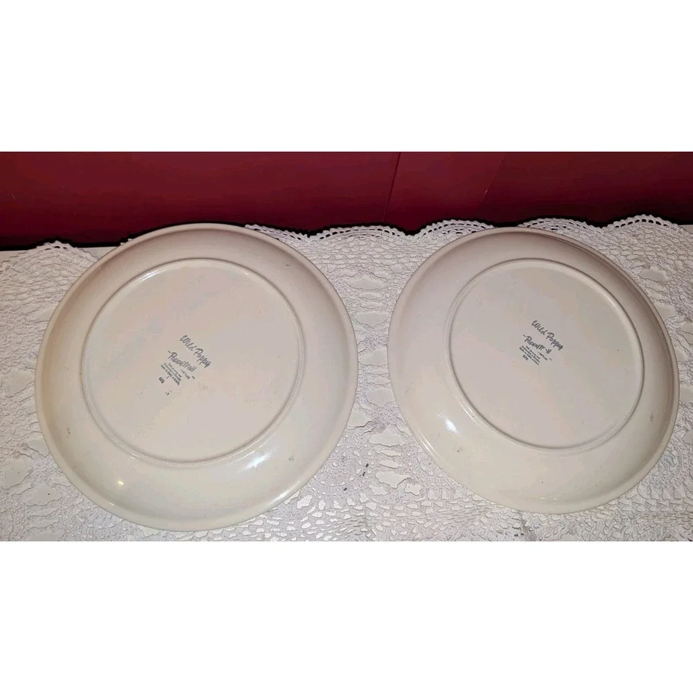Wild poppy trail California Pottery 2 Dinner Plates set/ Lot 10.75